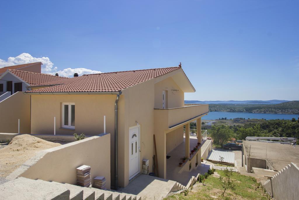 Bulat Sea View Apartments Шибеник Экстерьер фото