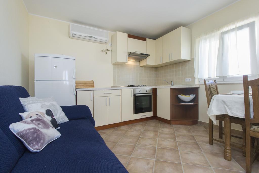 Bulat Sea View Apartments Шибеник Экстерьер фото