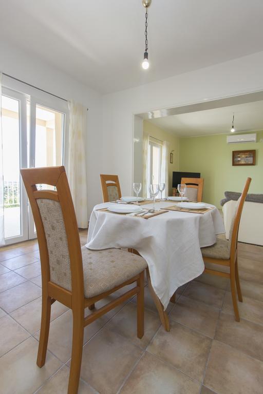 Bulat Sea View Apartments Шибеник Экстерьер фото