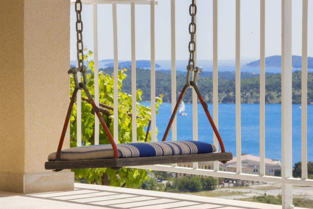 Bulat Sea View Apartments Шибеник Экстерьер фото